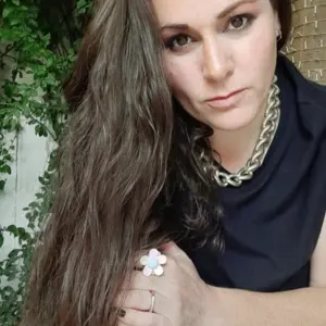 Retrato de  Karol Gil