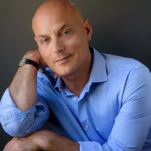 Retrato de Daniel Mendelsohn