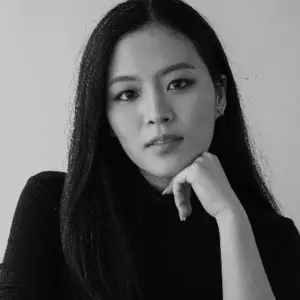 Retrato de Monika Kim