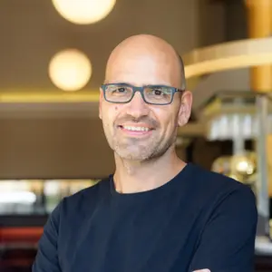 Retrato de  Miguel Ángel Lurueña