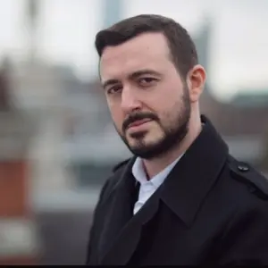 Retrato de Ed McDonald