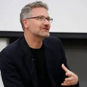 Retrato de  Adam Tooze