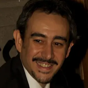 Retrato de  Raúl de Tomás