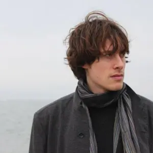 Retrato de  Tommy Wallach