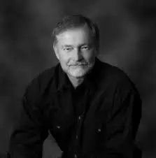 Retrato de  Erik Larson