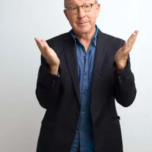 Retrato de  Jerry Saltz