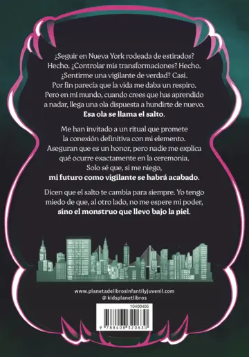 Contraportada Clara Nox 3. La hora del salto